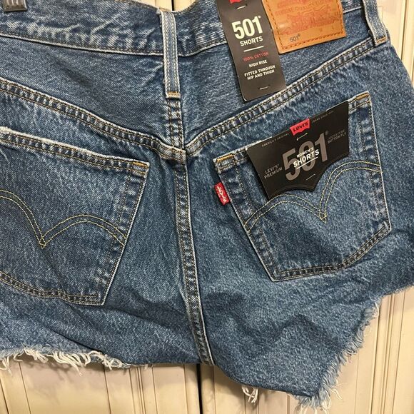 501® HIGH RISE WOMEN'S SHORTS Waist 28 - Picture 6 of 9